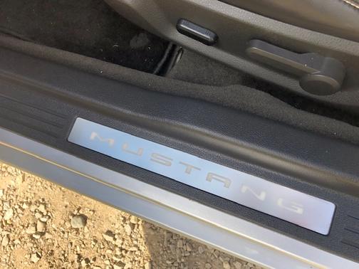 2013 Ford Mustang V6 Premium